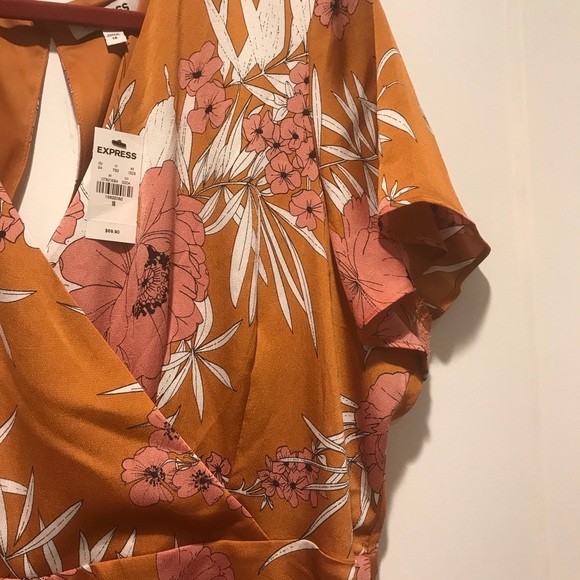 Mini Dress - Picture 4 of 8